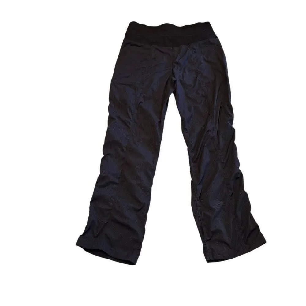 Lululemon Dance Studio Womens Cropped Pants Size 10 Black Excellent Condition